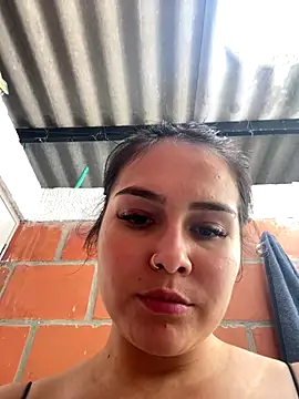 Snapshot of amberbakee chatting on 12-04-25, 07:22 amberbakee online show from 12-04-25, 07:22