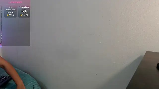 Snapshot of Valeryxs chatting on 09-29-25, 06:57 Valeryxs online show from 09-29-25, 06:57