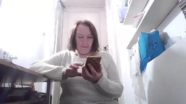 AnnaLive570 online show from 03-27-26, 05:24