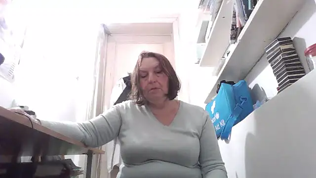 AnnaLive570 online show from 04-22-26, 04:26