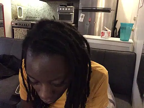 Snapshot of littyleesh1 chatting on 07-19-26, 11:52 littyleesh1 online show from 07-19-26, 11:52