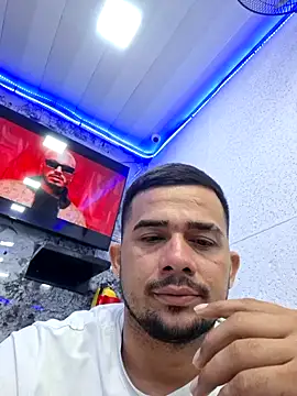 yeffito1 online show from 09-22-25, 11:29