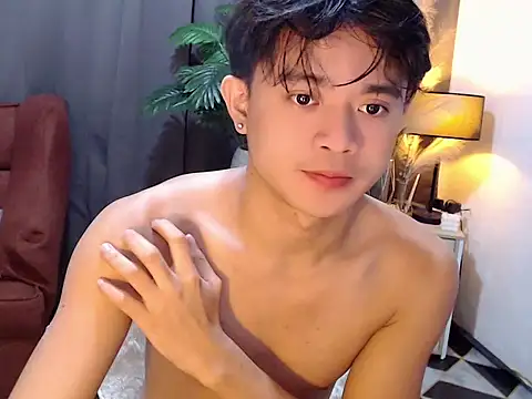Snapshot of NautyBoyBrazeen_143 chatting on 05-04-26, 10:22 NautyBoyBrazeen 143 online show from 05-04-26, 10:22