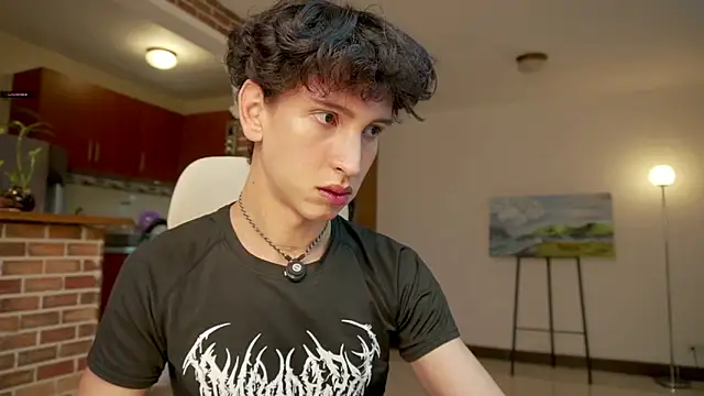 Snapshot of boream chatting on 09-15-25, 11:10 boream online show from 09-15-25, 11:10