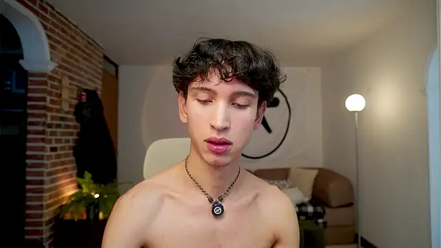 Snapshot of boream chatting on 03-11-26, 02:12 boream online show from 03-11-26, 02:12