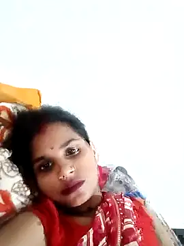 Snapshot of Km_shilpa chatting on 09-24-25, 04:21 Km shilpa online show from 09-24-25, 04:21