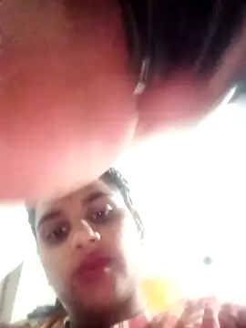 Snapshot of Km_shilpa chatting on 10-04-25, 03:43 Km shilpa online show from 10-04-25, 03:43