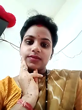 Snapshot of Km_shilpa chatting on 10-16-25, 07:31 Km shilpa online show from 10-16-25, 07:31