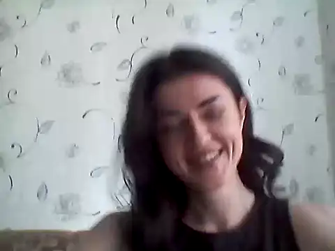 Oravielle online show from 05-24-26, 03:17