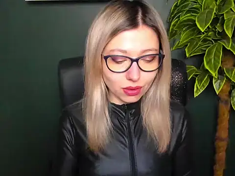 loveHeidi online show from 01-19-26, 07:23