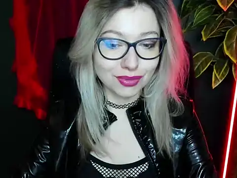 loveHeidi online show from 02-18-26, 05:36