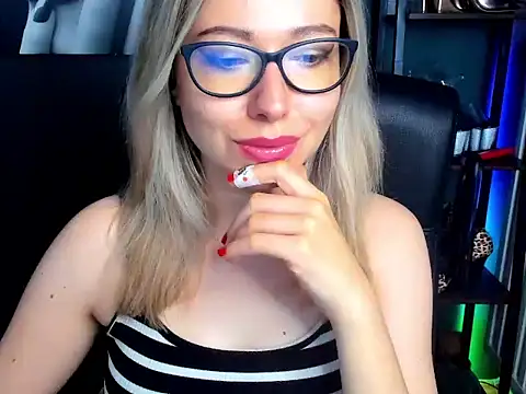 loveHeidi online show from 07-08-26, 09:03