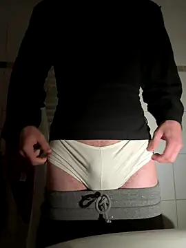 Jamilo young online show from 09-30-25, 10:26