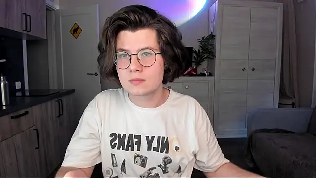 Derek Shameless online show from 06-25-26, 06:34