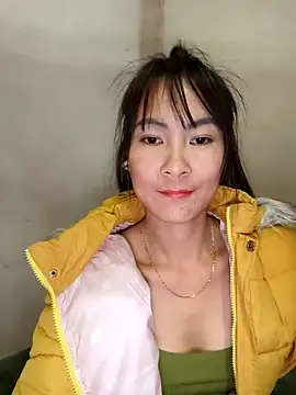 Yumyum kiw online show from 11-26-25, 12:44