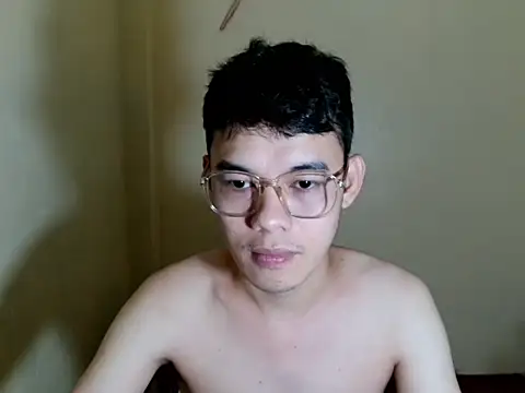 keirflorianxx online show from 10-11-25, 07:56