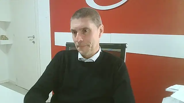 max79ve31 online show from 03-06-26, 01:40