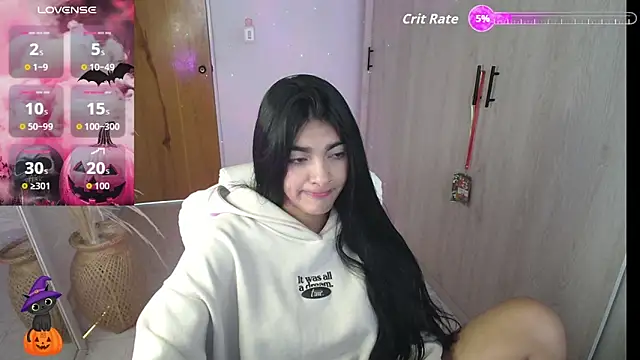 amarasilk  online show from 10-30-25, 02:18