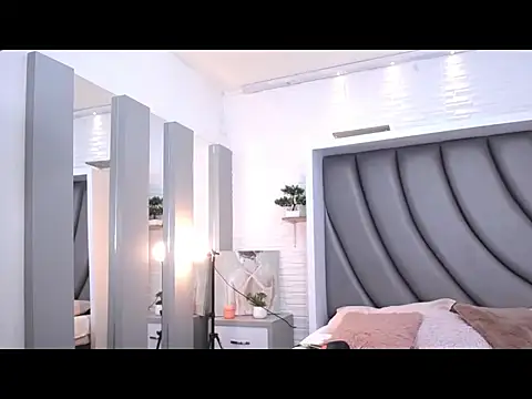 Snapshot of Luciana_Graay chatting on 09-13-25, 11:10 Luciana Graay online show from 09-13-25, 11:10