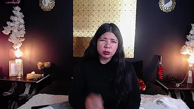 kinky momm online show from 10-01-25, 01:06