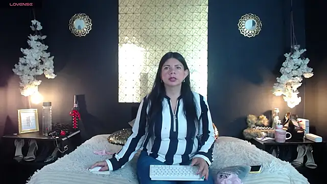 kinky momm online show from 02-20-26, 03:01