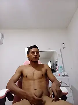 Snapshot of Boy_hot- chatting on 09-18-25, 04:25 Boy hot- online show from 09-18-25, 04:25