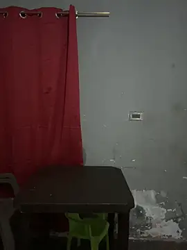 Snapshot of Boy_hot- chatting on 03-10-26, 04:50 Boy hot- online show from 03-10-26, 04:50