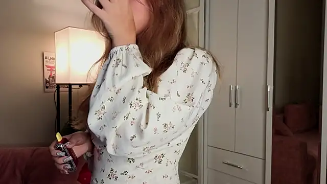 Snapshot of LoveSeekins chatting on 09-18-25, 07:16 LoveSeekins online show from 09-18-25, 07:16