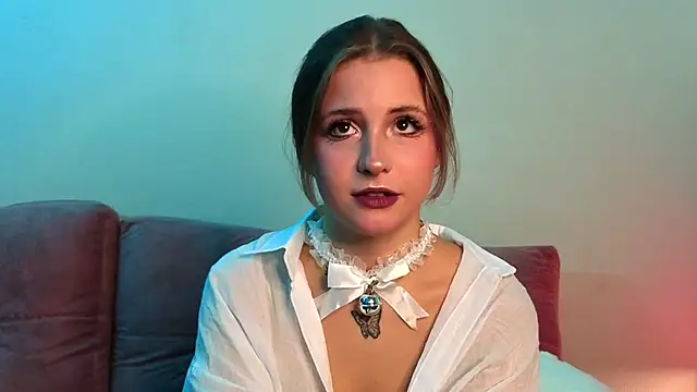 Snapshot of LoveSeekins chatting on 10-23-25, 07:23 LoveSeekins online show from 10-23-25, 07:23