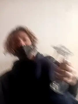 Snapshot of kittymutant99 chatting on 12-03-25, 12:47 kittymutant99 online show from 12-03-25, 12:47