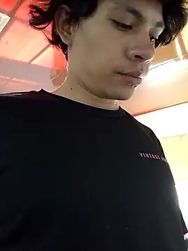 Snapshot of kittymutant99 chatting on 02-27-26, 07:03 kittymutant99 online show from 02-27-26, 07:03