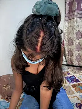 Drive girl online show from 09-09-25, 03:22