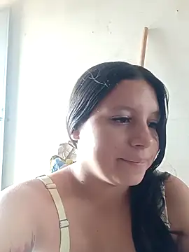 Shell Latina online show from 09-25-25, 01:59