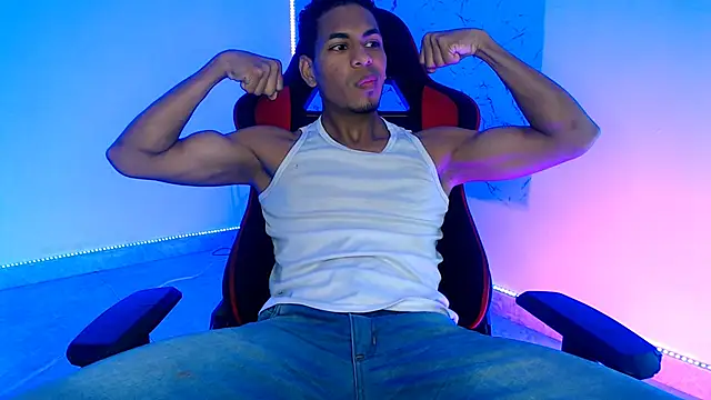 lorian vikel online show from 10-26-25, 09:10