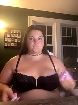 PlayWithBrittany online show from 09-26-25, 02:04