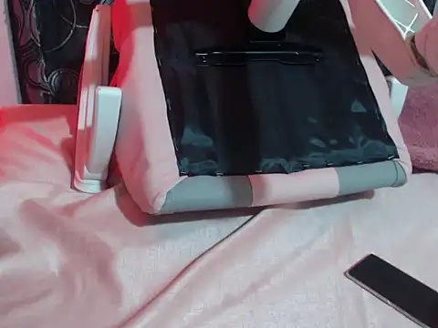 Snapshot of PANDORA-PIEL chatting on 10-09-25, 11:47 PANDORA-PIEL online show from 10-09-25, 11:47