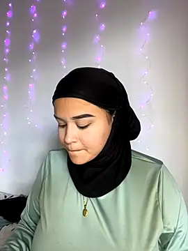 rhizanthella  online show from 09-25-25, 07:28