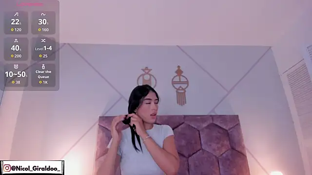 nicol giraldoo online show from 04-07-26, 03:51