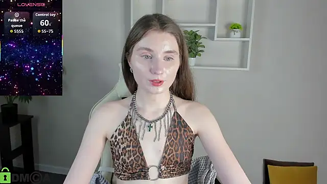 Snapshot of Raybe-Vins chatting on 09-26-25, 03:49 Raybe-Vins online show from 09-26-25, 03:49