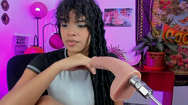 Raven luv online show from 03-13-26, 03:46