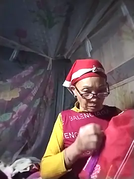 -Xuka-200 online show from 12-22-25, 01:19