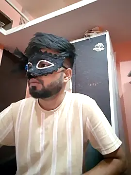 soniriyaa010101 online show from 03-17-26, 06:28