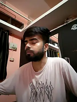 soniriyaa010101 online show from 04-20-26, 02:42