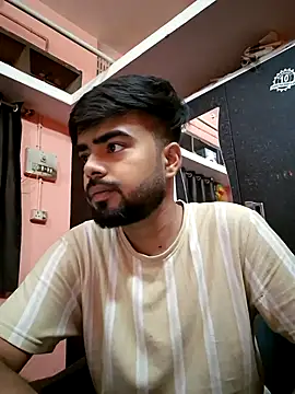 soniriyaa010101 online show from 04-23-26, 02:41