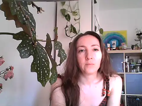 Snapshot of Valessya chatting on 06-18-26, 03:27 Valessya online show from 06-18-26, 03:27