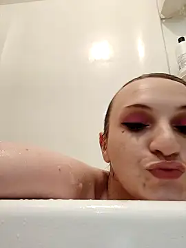 LuvTune online show from 09-12-25, 01:06