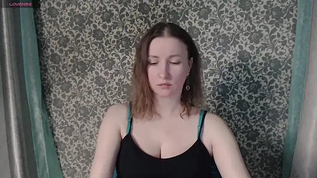 Snapshot of LesanaMagic chatting on 12-12-24, 07:26 LesanaMagic online show from 12-12-24, 07:26