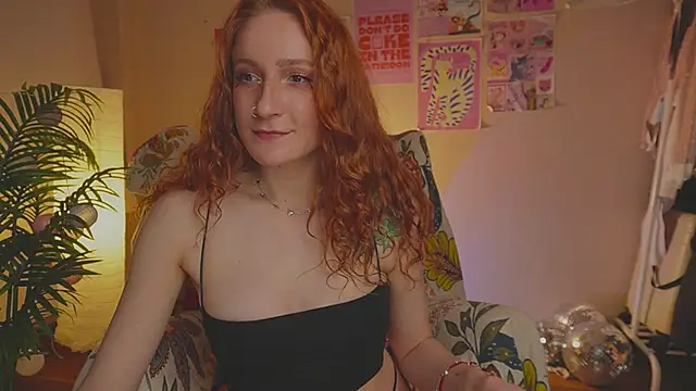 Snapshot of Charming_winky chatting on 11-11-25, 06:19 Charming winky online show from 11-11-25, 06:19