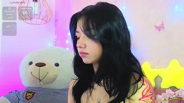 april bennett online show from 04-27-26, 01:09