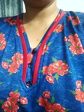 Snapshot of hottie_jenny9 chatting on 09-20-25, 03:24 hottie jenny9 online show from 09-20-25, 03:24